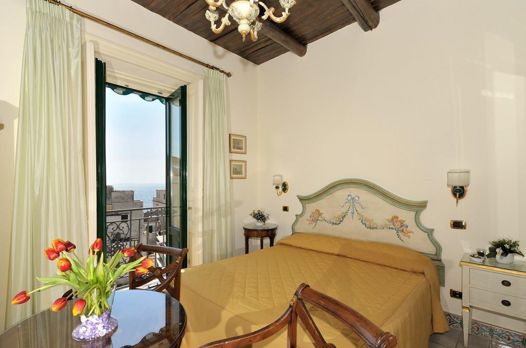 Residenza Del Duca Amalfi Rom bilde