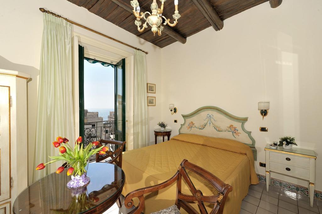 Residenza Del Duca Amalfi Rom bilde