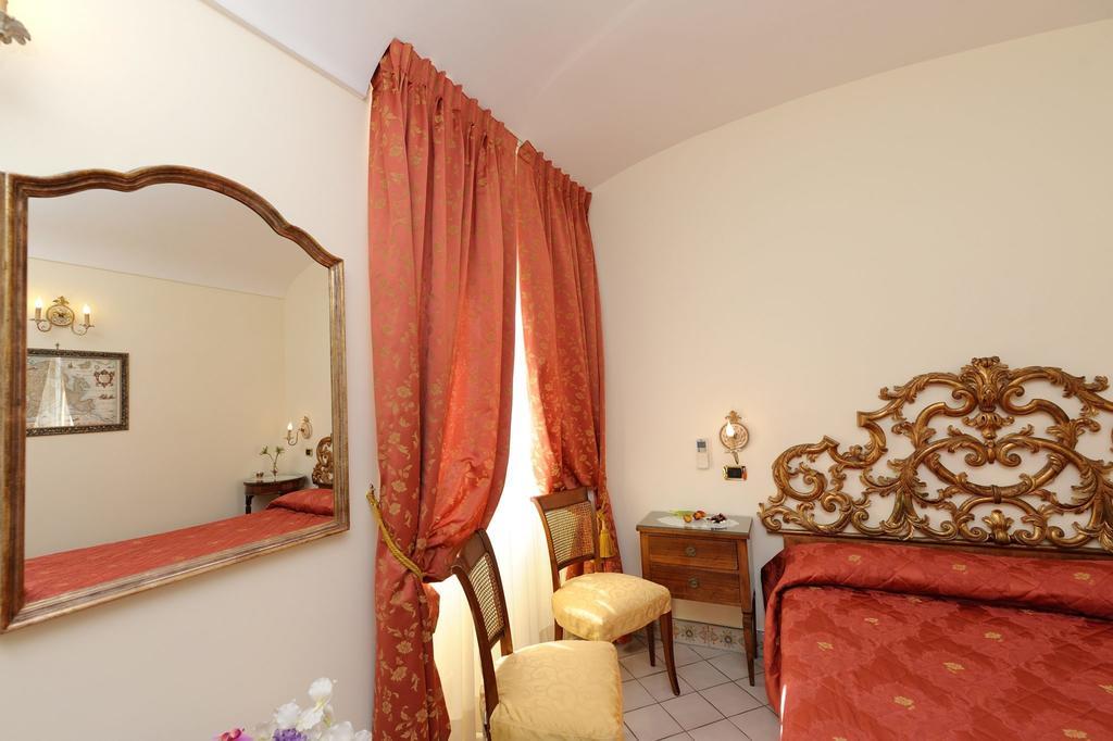 Residenza Del Duca Amalfi Rom bilde
